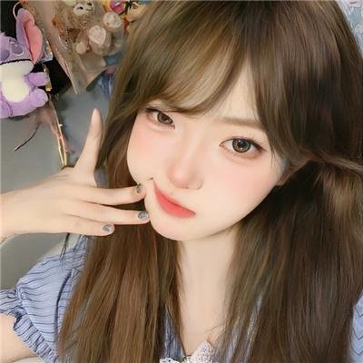 冰属性男子与酷酷女同事